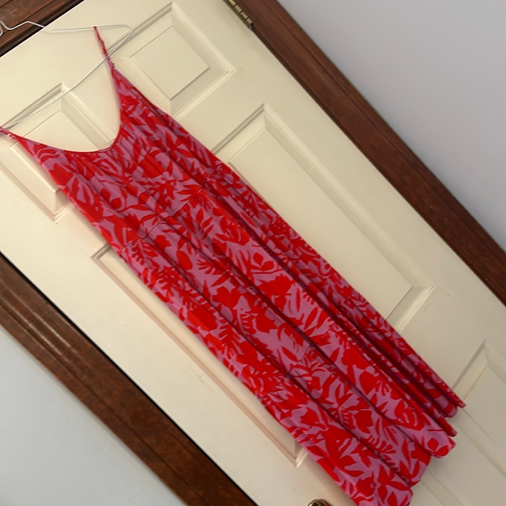 Ann Taylor Loft spaghetti strap tropical print  midi dress. Small